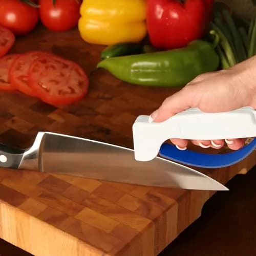 AccuSharp Knife Sharpener White | Restores Straight & Serrated Knives, 0.125 lb thumbnail 5