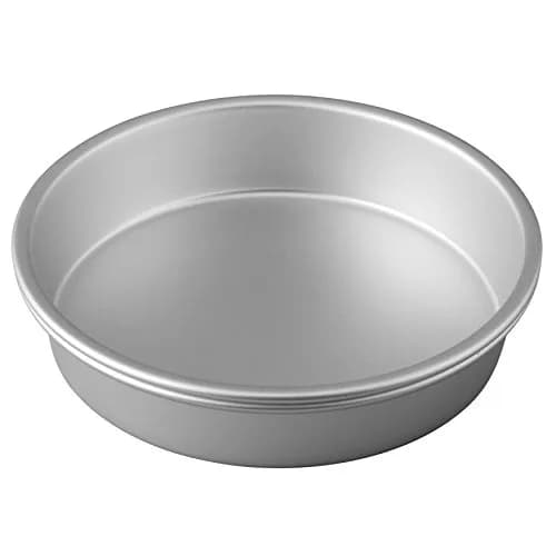 Wilton Performance Aluminum Round Cake Pan Set, 9 x 2 in (22.86 x 5.08 cm) | Even Heat Distribution for Professional Layers thumbnail 4