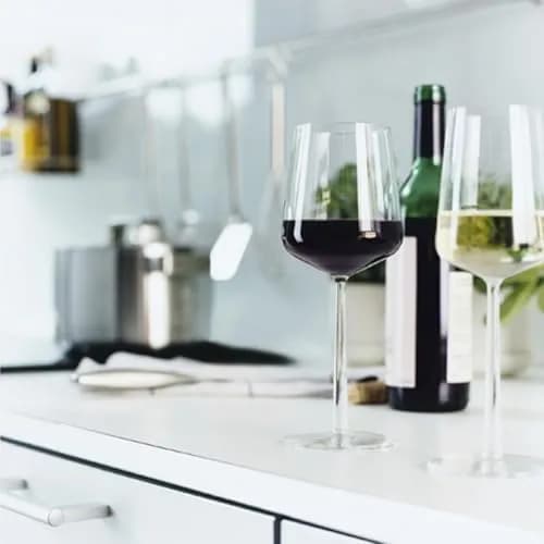 Iittala Essence Red Wine Glass 45cl | Elegant 15.2oz Lead-Free Glassware for Wine Enthusiasts thumbnail 7