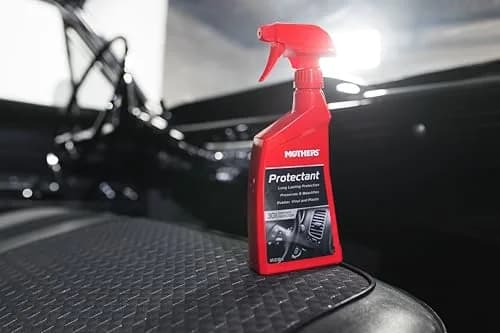 Mothers Protectant Spray 473ml (16 Fl Oz) | Long-Lasting UV Protection for Rubber, Vinyl & Plastic thumbnail 8