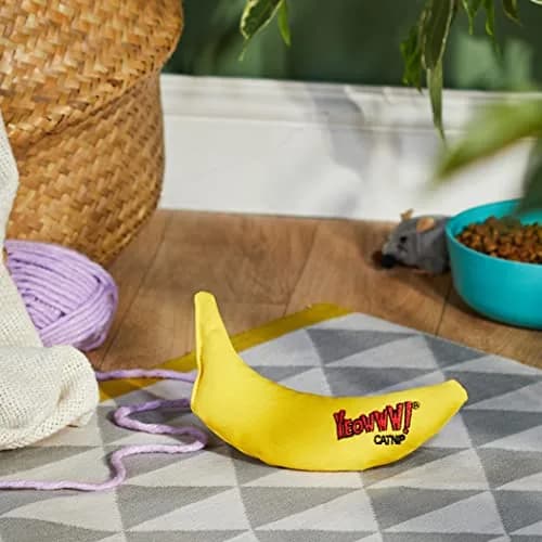 Yeowww! Catnip Chi-CAT-a Banana Toy for Cats - 7 Inches - Durable Cotton Twill - Made in the USA - Stuffed with Organically Grown Catnip thumbnail 2