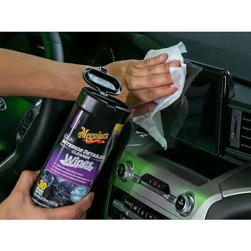 Meguiar's Quik Interior Detailer Wipes 30 Count (156 g) | Cleans & Protects All Interior Surfaces thumbnail 6