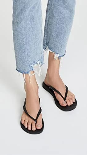 Havaianas Women's Slim Flip Flops Sandals - Black, 7/8 | Cushioned rice pattern sole for summer comfort thumbnail 2