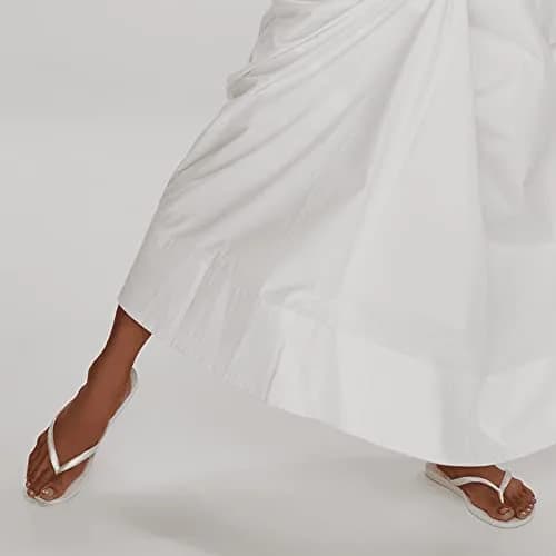 Havaianas Women's Slim Flip Flops Sandals - White, 7/8 | Sleek, Comfortable, Durable Summer Footwear thumbnail 2