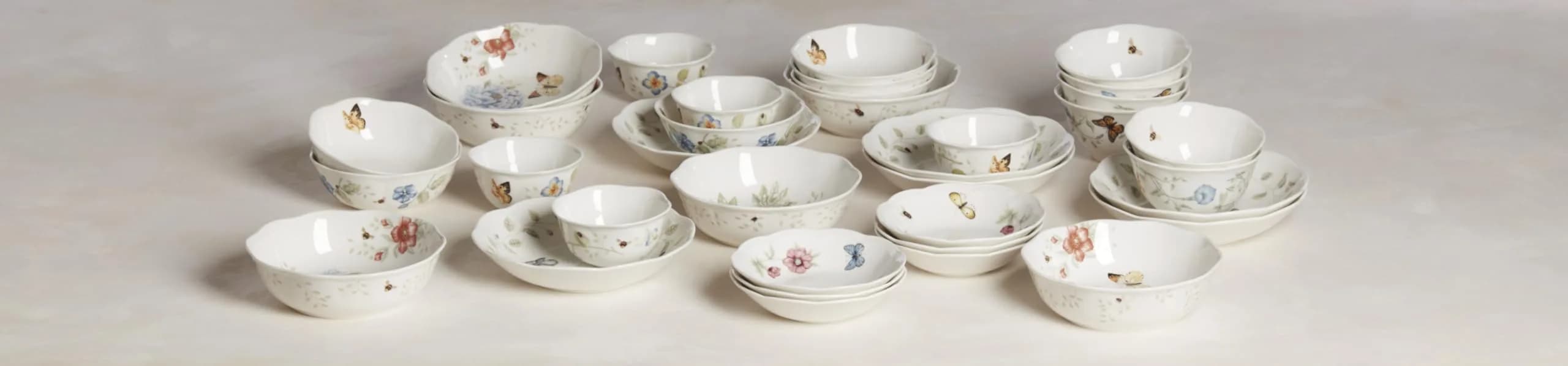 Lenox Butterfly Meadow Porcelain Pasta Bowl Set for 4, 20oz (591ml) | Dishwasher & Microwave Safe thumbnail 9