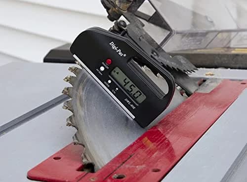 Digi-Pas DWL80E Pocket Size Digital Level | 0.1° Accuracy, Magnetic, 4 inch thumbnail 3