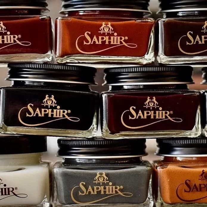 SAPHIR NOIR Natural Cream Shoe Polish 75ml (2.5 Fl Oz) | Medaille d'Or Leather Conditioner for Boots, Handbags thumbnail 8