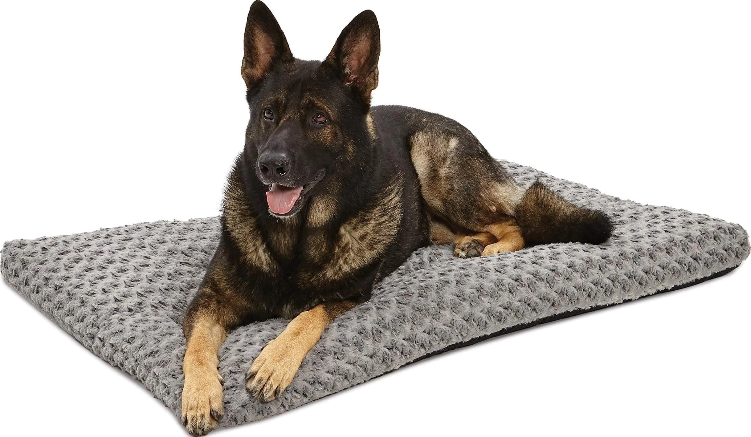 MidWest Homes for Pets XL Gray Ombré Swirl Plush Pet Bed 117cm x 71cm (46 x 28 inches) | Cozy Crate Mat for Large Dogs — Gray