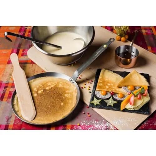 de Buyer MINERAL B Carbon Steel Crepe & Tortilla Pan - 30 cm (12") Diameter, 25 cm (10") Cooking Surface | Naturally Non-Stick Finish thumbnail 2