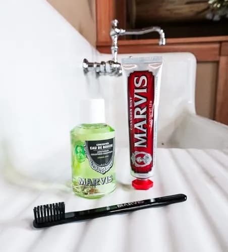 Marvis Cinnamon Mint Toothpaste 75ml (2.2 fl oz) | Made in Italy, Luxury Oral Care thumbnail 7