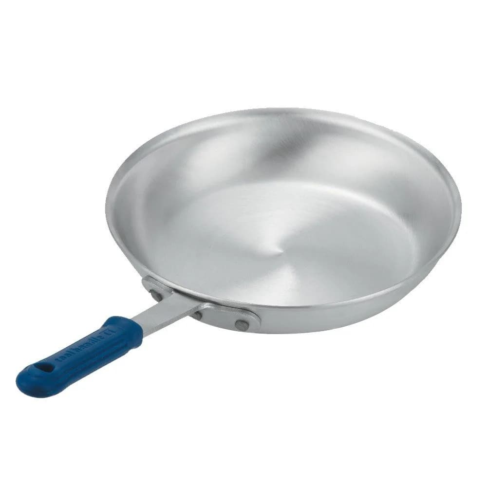 Vollrath 7" Wear-Ever Aluminum Fry Pan w/ Cool Handle | Heavy-Duty Impact-Resistant Aluminum - main product image