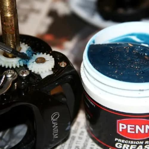PENN Reel Grease 2 oz (59 ml) | Superior Lubricity & Rust Protection for Fishing Reels thumbnail 2