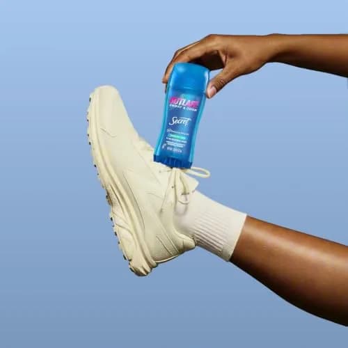 Secret Outlast Antiperspirant Deodorant for Women, 72hr Sweat & Odor Protection, Invisible Solid 77g (2.6 oz) | PH Balancing Minerals thumbnail 8