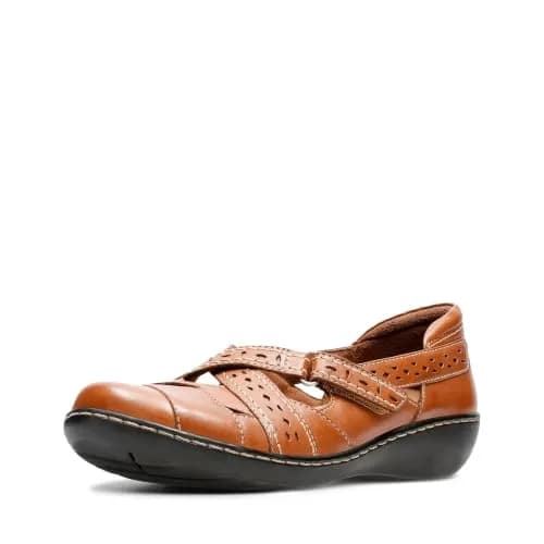 Clarks Women's Ashland Spin Q Slip-on Loafer 12 Narrow | Lightweight Leather Comfort thumbnail 1