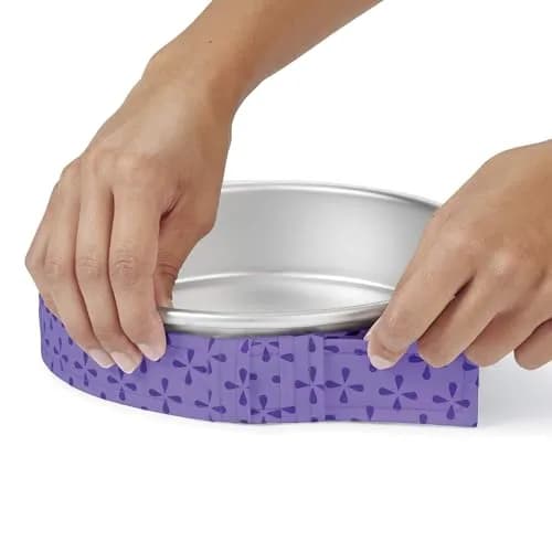Wilton Bake Even Cake Strips, Level Cakes, 2-Piece Set | Professional Baking Tool for Moist, Even Cakes thumbnail 4