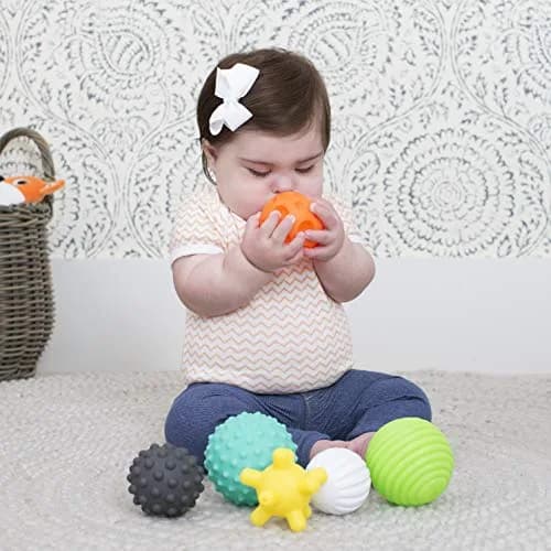 Infantino Textured Multi Ball Set, Sensory Toy, 6-Piece, 6+ Months | BPA-Free Baby Balls thumbnail 5