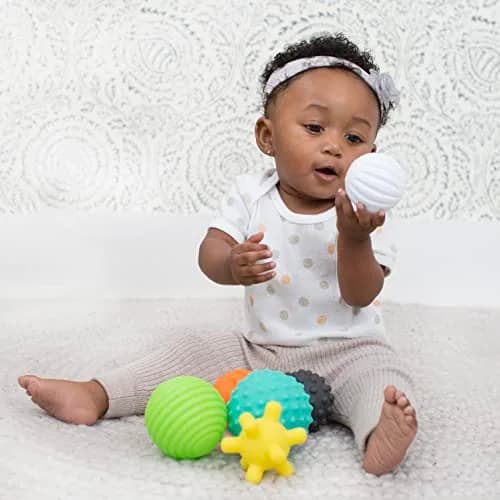 Infantino Textured Multi Ball Set, Sensory Toy, 6-Piece, 6+ Months | BPA-Free Baby Balls thumbnail 3