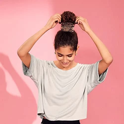 invisibobble Original Traceless Spiral Hair Ties Crystal Clear 3 Count (Pack of 1) | No-Crease, Strong Grip thumbnail 3