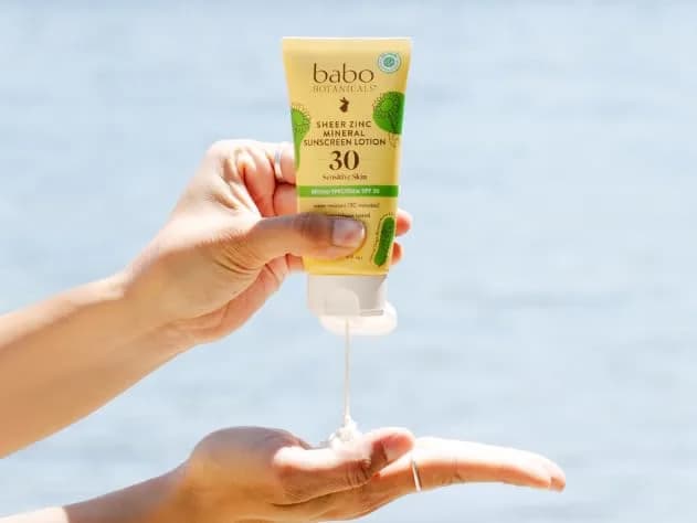 Babo Botanicals Unscented SPF 30 Mineral Sunscreen Lotion 88ml (3 Fl Oz) | Gentle Hydrating Formula for Sensitive Skin thumbnail 9