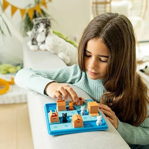 SmartGames Cats & Boxes Travel Puzzle Game 1 Unit | Builds Planning & Sequential Thinking thumbnail 8
