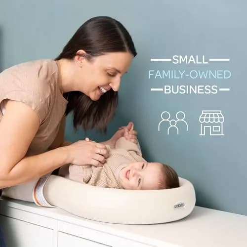 Keekaroo Peanut Changer Baby Vanilla | Water-Resistant Wipeable Changing Pad thumbnail 5