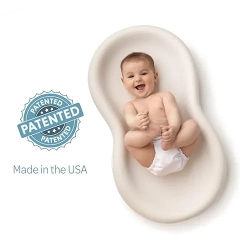 Keekaroo Peanut Changer Baby Vanilla | Water-Resistant Wipeable Changing Pad thumbnail 9