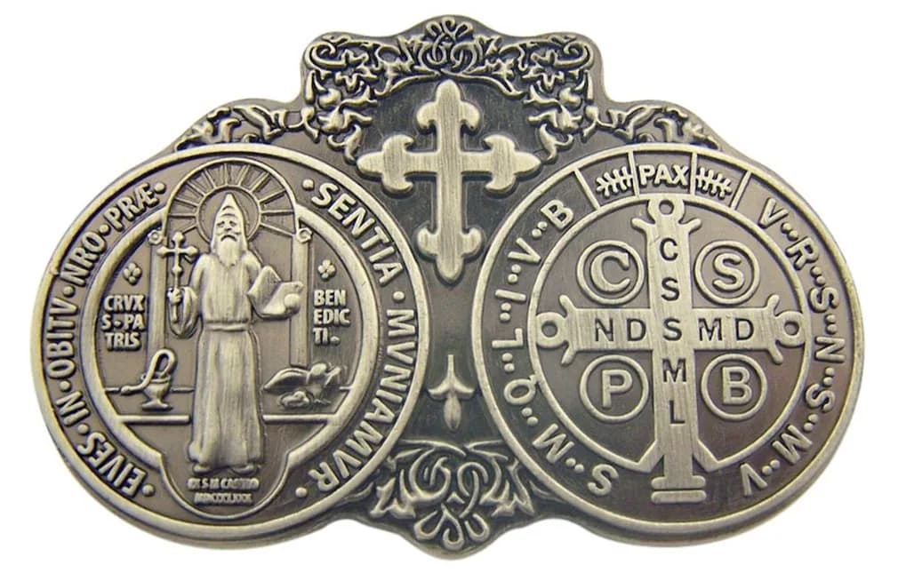 TEAYIR Saint St Benedict Medal Visor Clip 2.75cm (1.08") | Sacred Traditions Auto Accessory