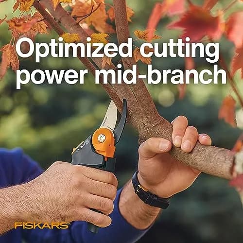 Fiskars PowerGear2 Bypass Pruning Shears 19 cm (3/4" Cut Capacity) | Patented Gear Technology Multiplies Power thumbnail 3