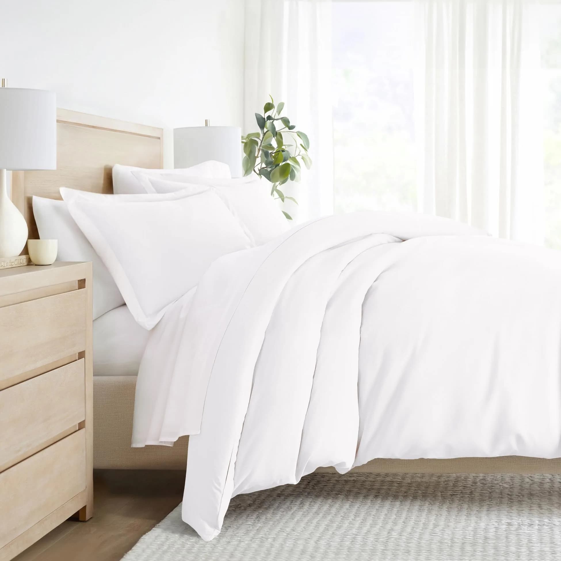 Linen Market Soft Brushed Microfiber Duvet Cover Set King | Luxurious & Durable — White / Queen/Full