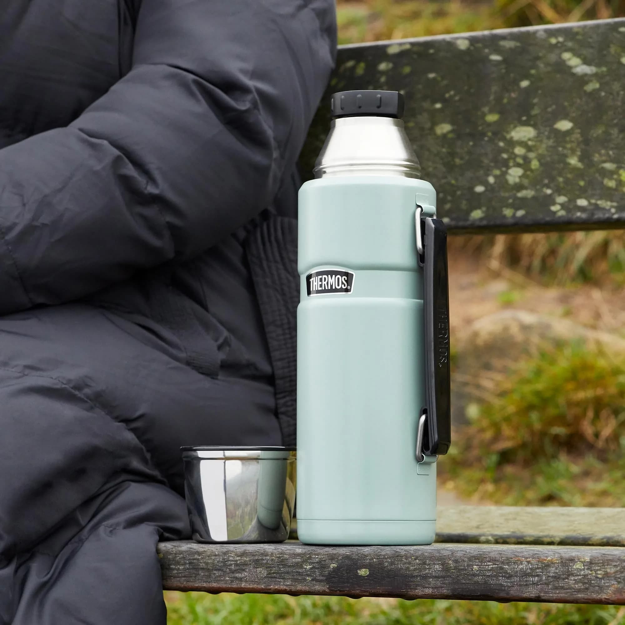 Thermos Stainless King Gunmetal 40.6 Oz Travel Flask | 24 Hrs Hot, 24 Hrs Cold thumbnail 2