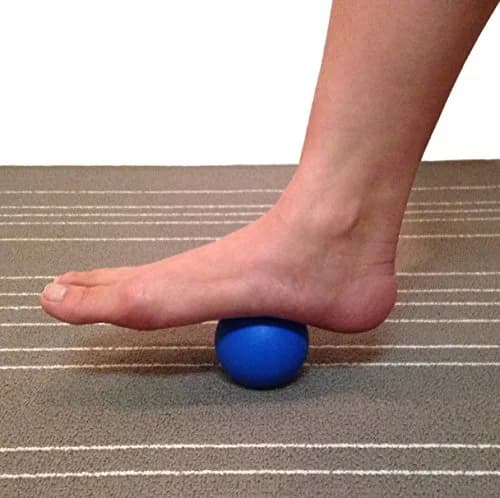 Kieba Massage Lacrosse Balls (2.5 in / 6.35 cm) for Myofascial Release, Trigger Point Therapy, Muscle Knots, Yoga Therapy | Set of 2 Firm Balls (Blue and Red) thumbnail 6