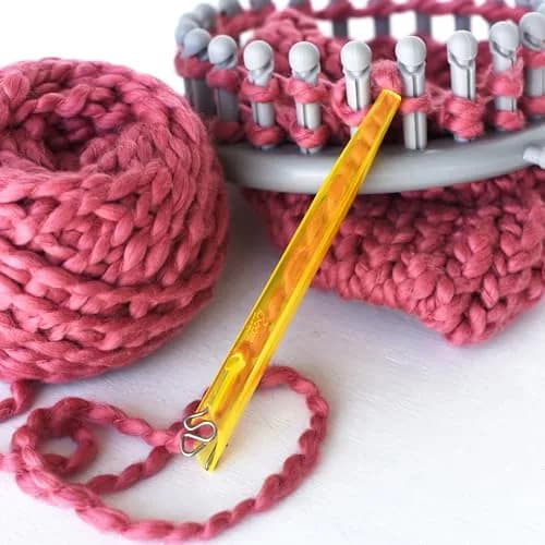 Boye Loom Pen Threading Tool | Yarn Wrap & Threader for Weaving & Knitting, Yellow thumbnail 5