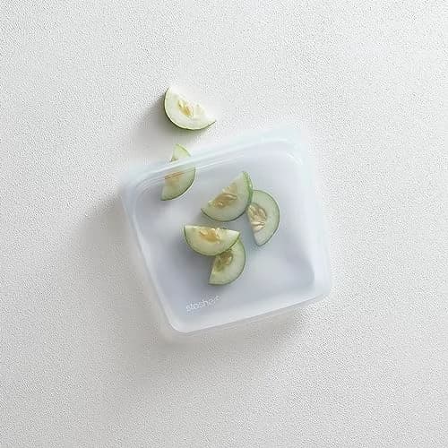 Stasher Premium Reusable Silicone Food Storage Sandwich Bag, Clear, 28 oz (794 ml) | Airtight, Leak-Free Pinch-Loc Seal thumbnail 4