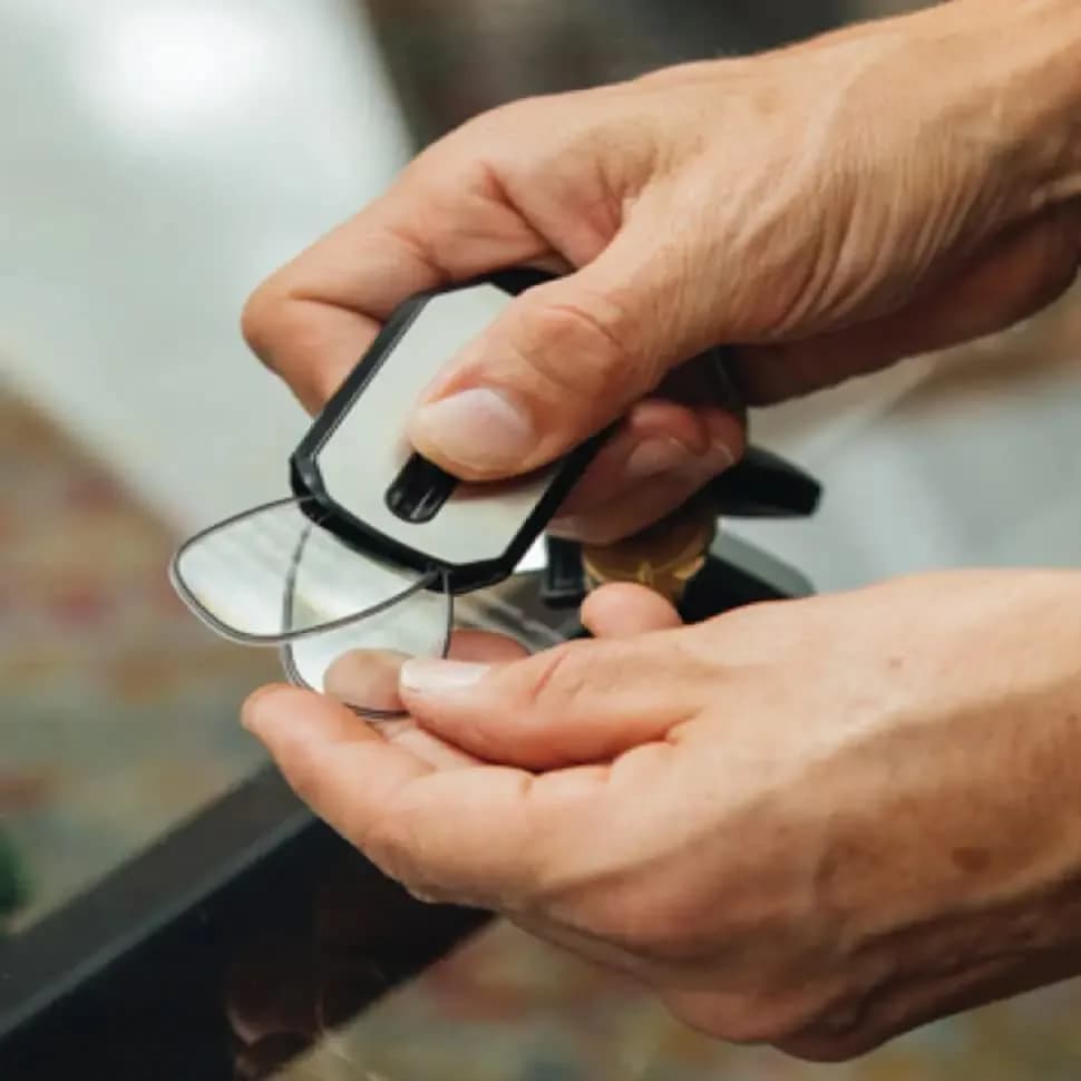 ThinOptics Keychain Case + Rectangular Reading Glasses 1.5 Diopters (44mm Lens) | Ultra-Portable Readers thumbnail 9