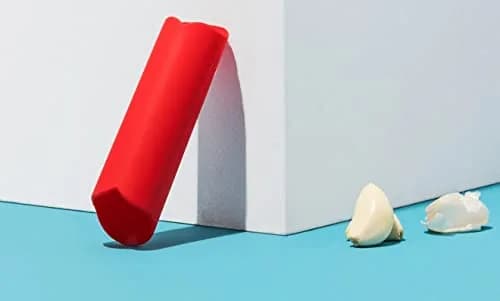 Zyliss Garlic Peeler - Silicone Garlic Peeler Tube Roller for Easy Garlic Skin Removal - Dishwasher Safe - Red thumbnail 6