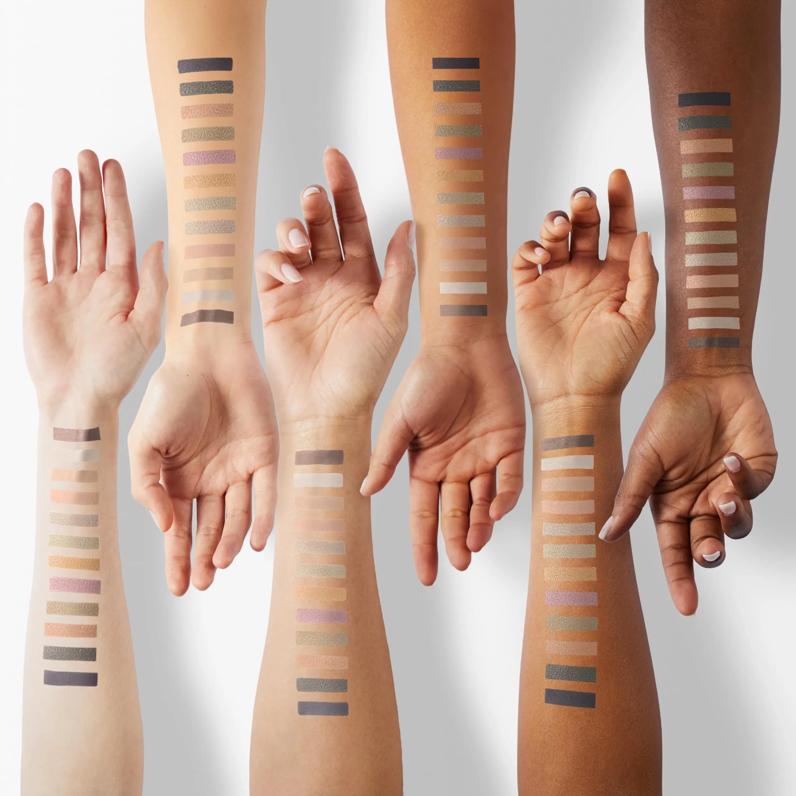 Maybelline The 24K Nudes Gold Eyeshadow Palette Makeup, 12 Shades | Blendable Powder thumbnail 4