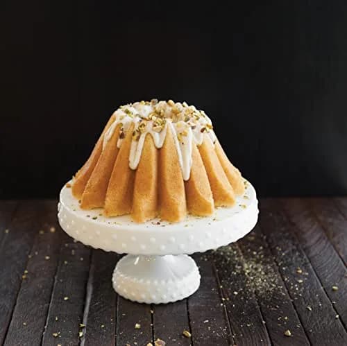 Nordic Ware Lotus Bundt Pan Gold 5 Cup | Intricate Cake Detail & Even Browning thumbnail 6