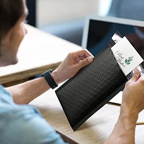 UCGOU Black Bubble Mailers 50 Pack, 10.16cm x 20.32cm (4"x8") | Opaque Padded Envelopes for Secure Shipping thumbnail 9