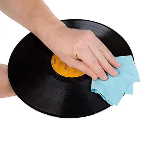 Record-Happy Record Cleaning Anti-Static Cloth - Extra Large - 4 Pack Microfiber Towel for Vinyl LPs thumbnail 2
