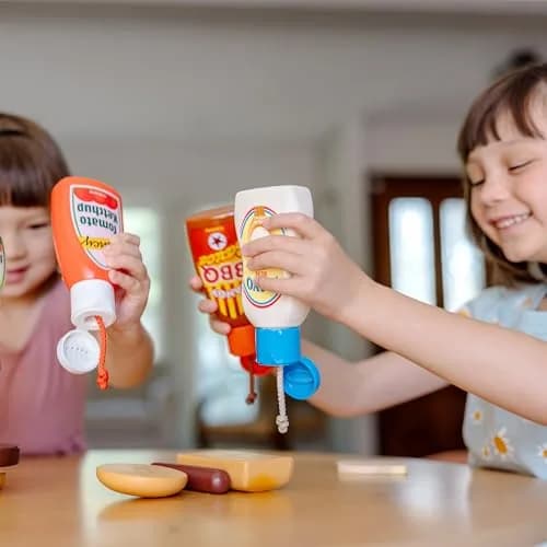 Melissa & Doug Favorite Condiments Play Kitchen Food Toys | 5 Containers with Squirting Action, Ages 3-6 thumbnail 7