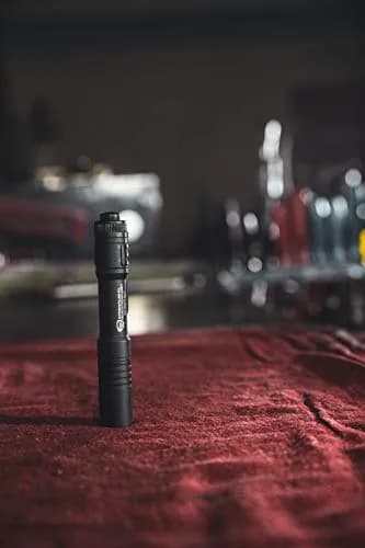 Streamlight MicroStream USB Rechargeable LED Flashlight 250 Lumens | Compact, Durable & Water-Resistant thumbnail 3