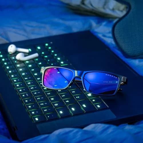 Gunnar Riot Amber Tinted Gaming Glasses 58mm Lens Width | Patented Blue Light Blocking Lens Technology thumbnail 8