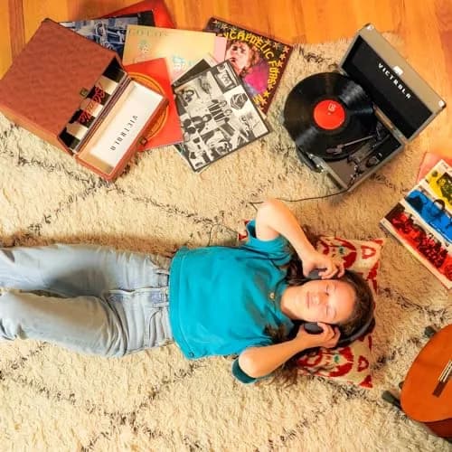 Victrola Collector Vinyl Record Storage Case Holds 30+ LPs Brown | Dust & Scratch Free Portable Design thumbnail 5