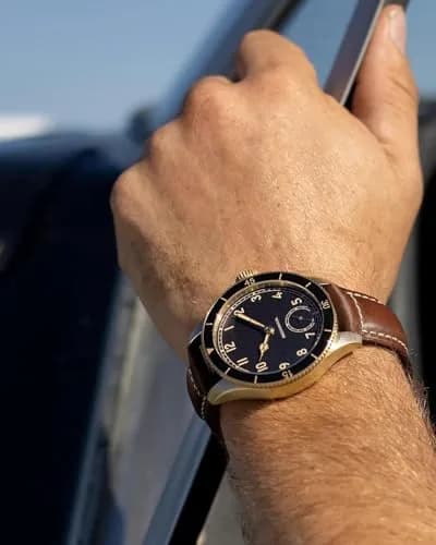 REZERO Leather Watch Bands, Thickened Vintage Strap 22mm | Classic Oil-Waxed Leather thumbnail 5