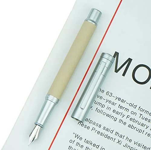 erofa White Fountain Pen with Fine Nib and Bamboo Clip, Silver Aluminum Alloy, 135mm (0.5in) thumbnail 1