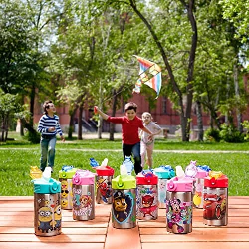 Zak Designs Spider-Man Stainless Steel Water Bottle 473ml (15.5 Fl Oz) | One-Hand Operation with Leak-Proof Spout thumbnail 2