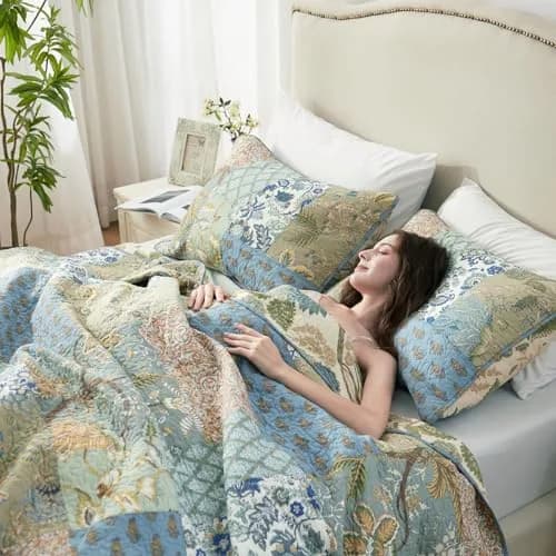 NEWLAKE Bohemian Floral Patchwork Cotton Quilt Set Queen Size 236cm x 249cm (90 x 98 Inch) | All-Season Breathable Bedspread with 2 Pillow Shams thumbnail 5