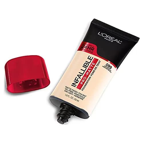 L'Oreal Paris Infallible Pro-Matte Liquid Foundation True Porcelain 30ml (1 fl oz) | Demi-Matte Finish Up to 24 Hours thumbnail 2