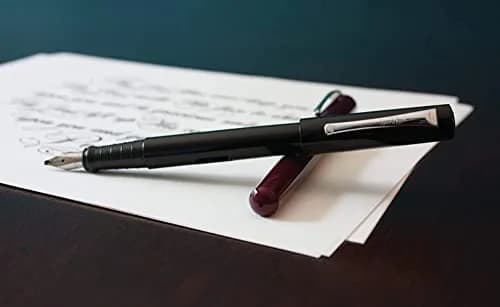 Speedball Calligraphy Fountain Pen Gift Set Black Burgundy with 1.1mm 1.5mm Nibs & Black Ink Cartridges | Classic Elegant Style thumbnail 3