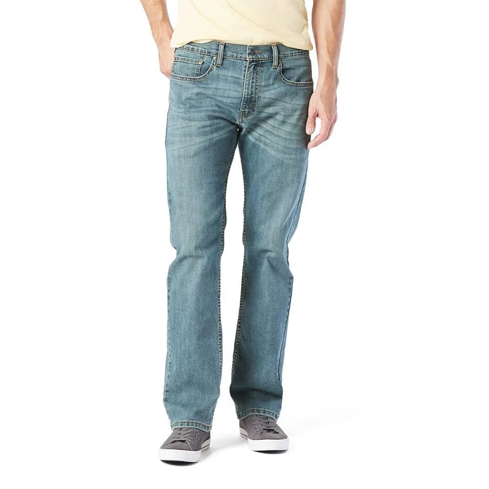 Levi Strauss Signature Gold Men's Relaxed Fit Flex Jeans 33W x 34L | Comfort Flex Denim for All-Day Movement - main product image